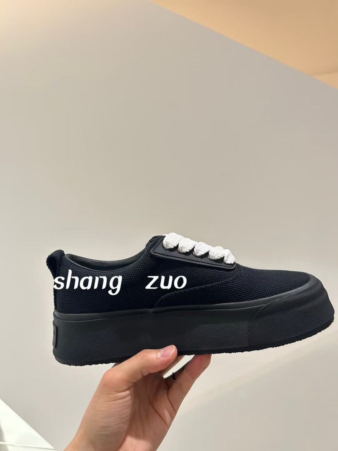 $118 Women's shoe sizes