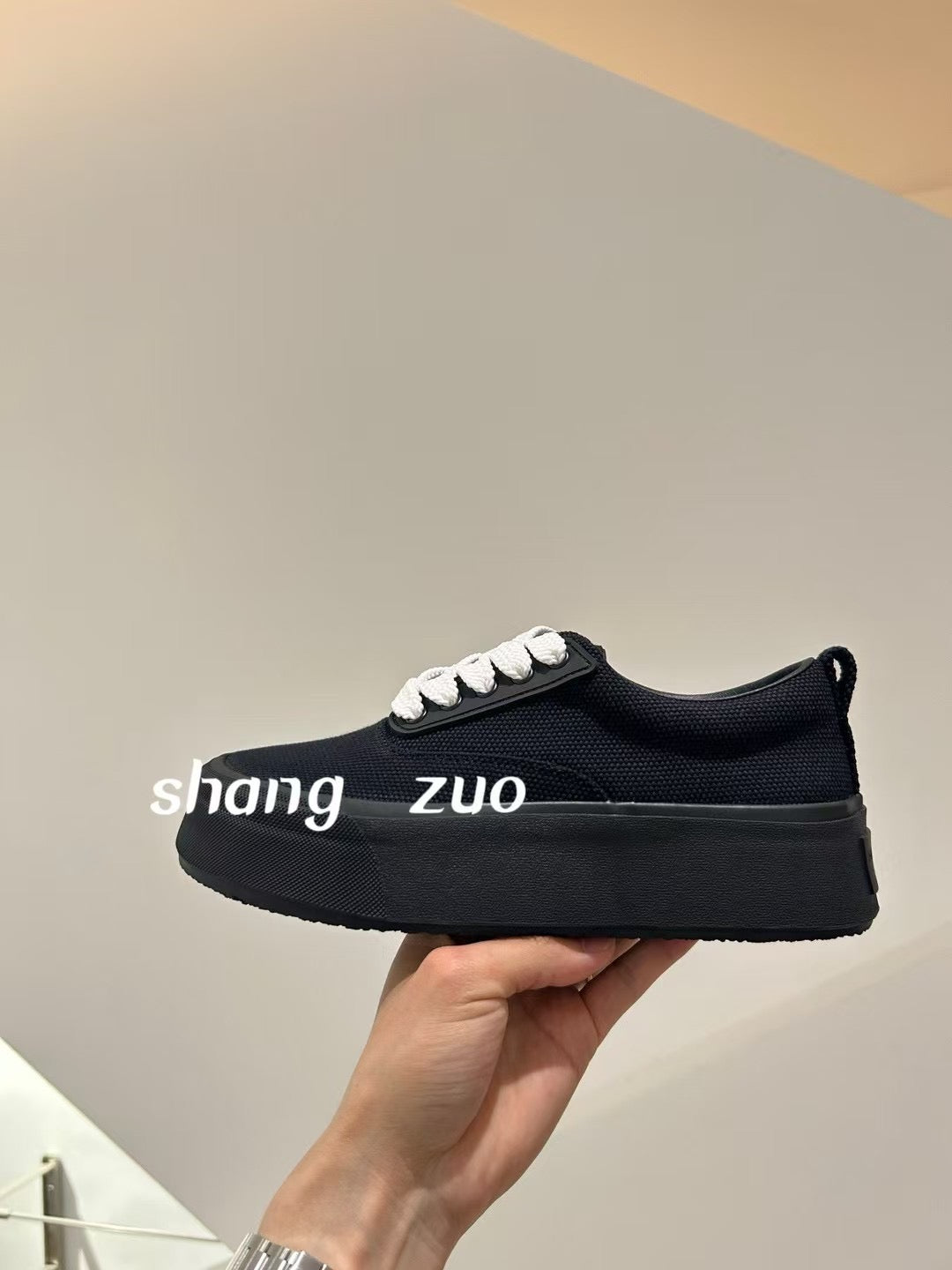 $118 Women's shoe sizes